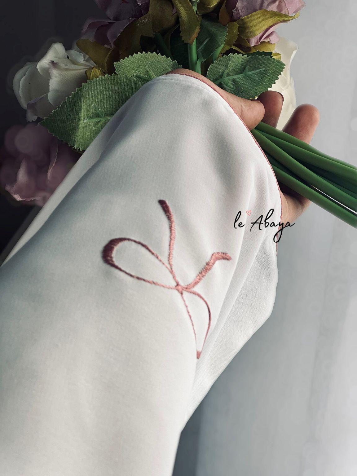 Bow Abaya ๐