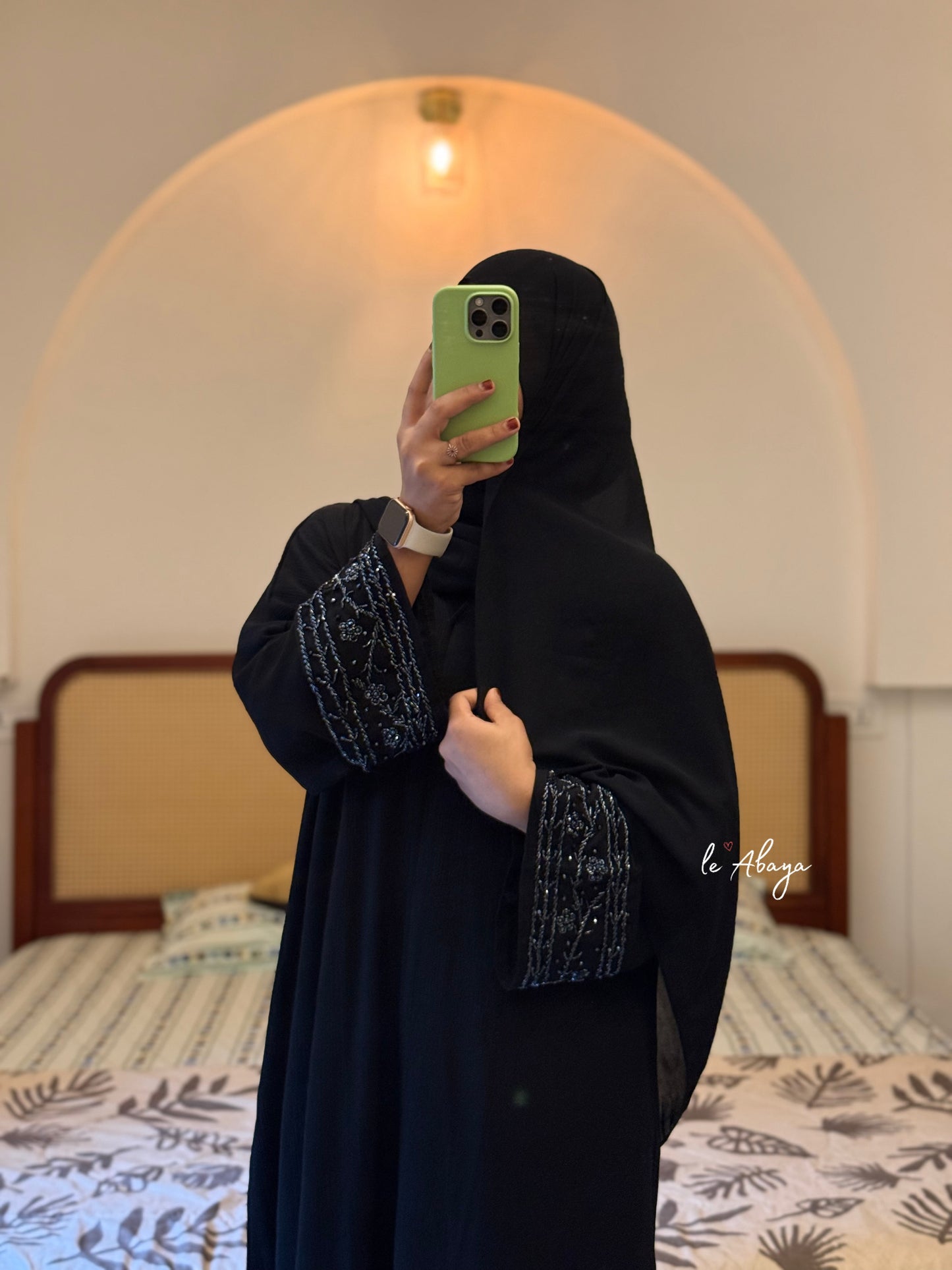 Budget Handwork Abaya