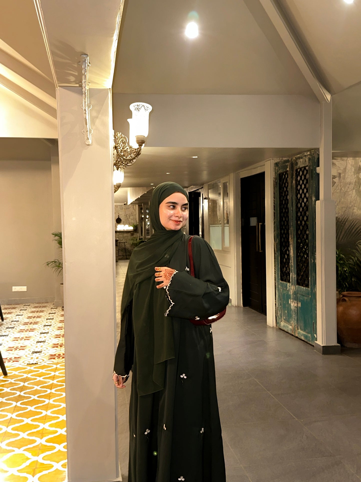 Hibabi Abaya