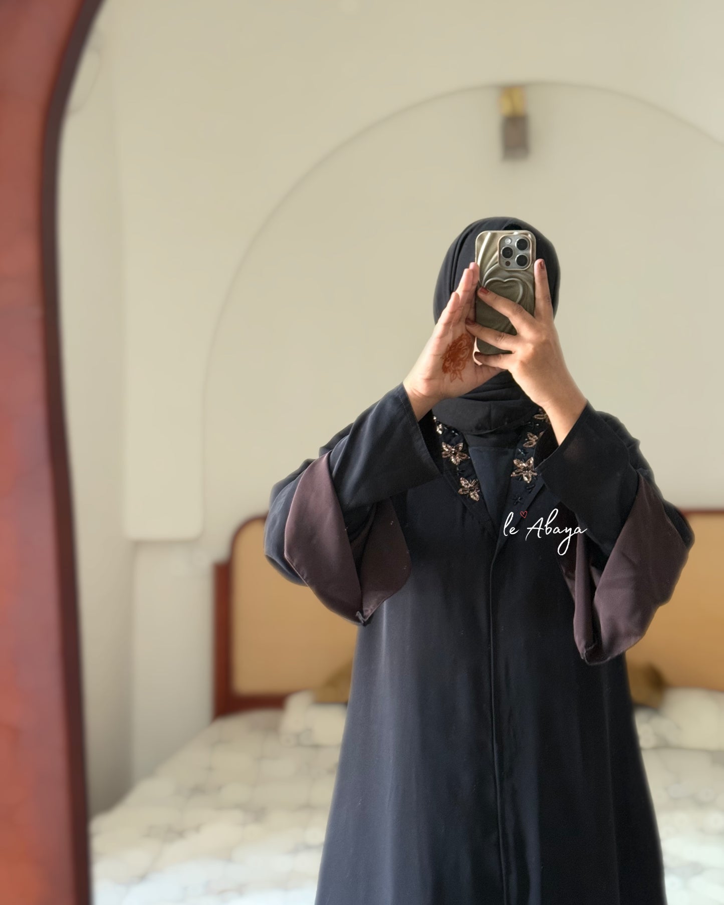 Collar neck Abaya