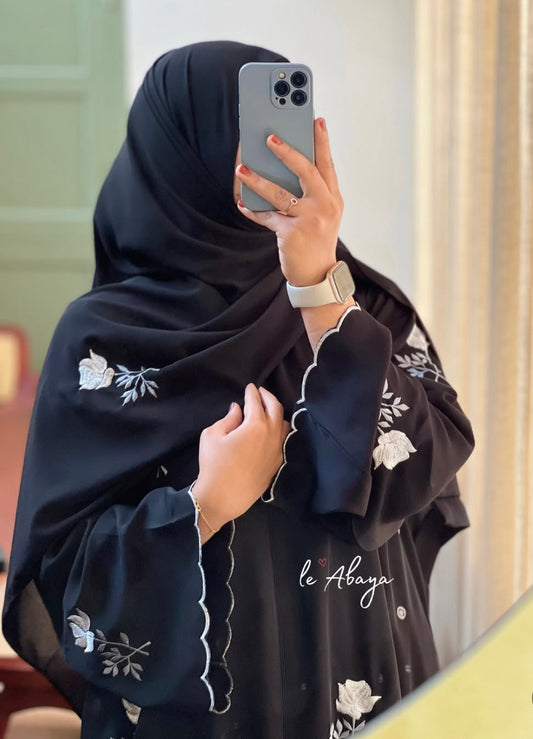 Sarah Abaya