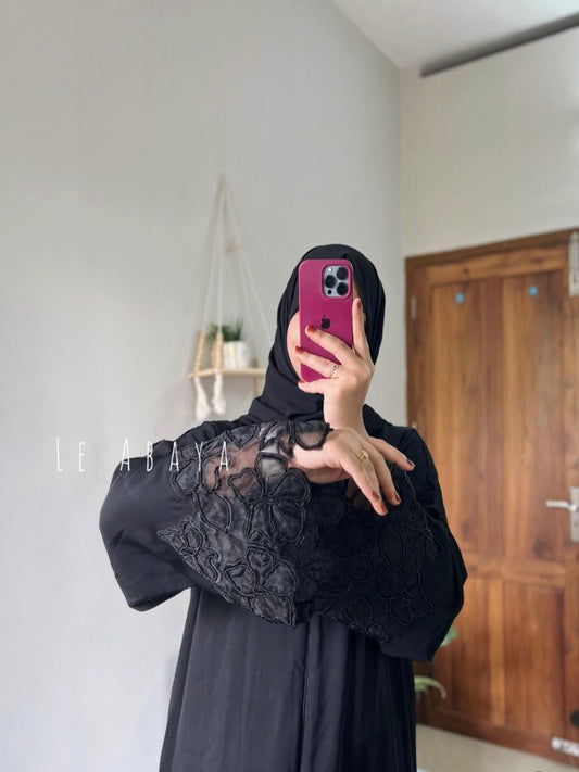 Arwa Abaya