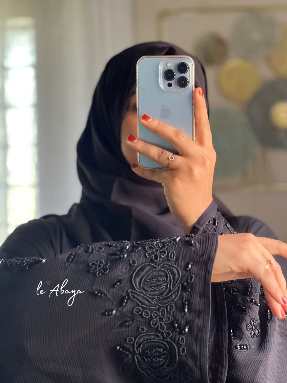 Zara Abaya