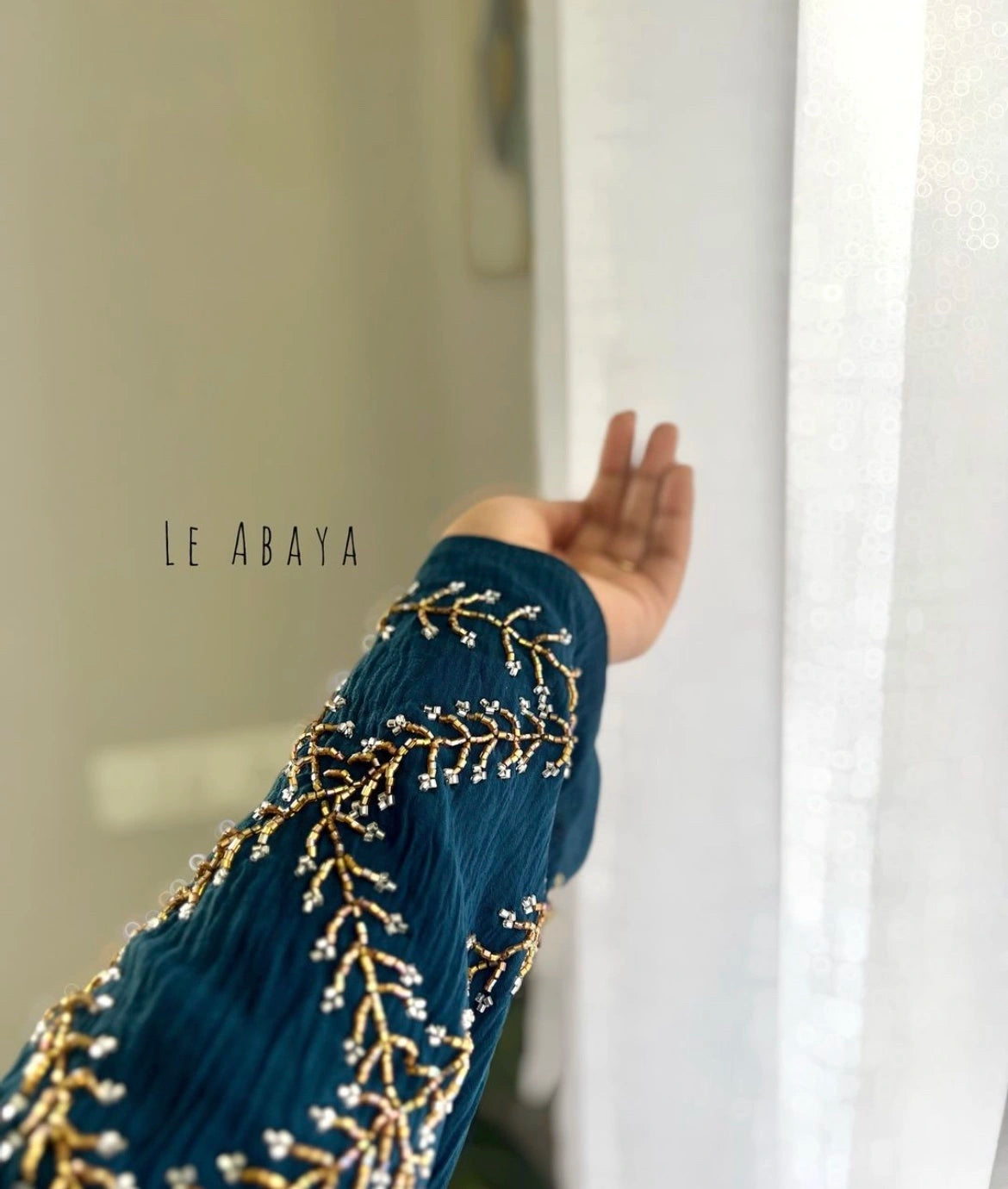 Hoorain Abaya