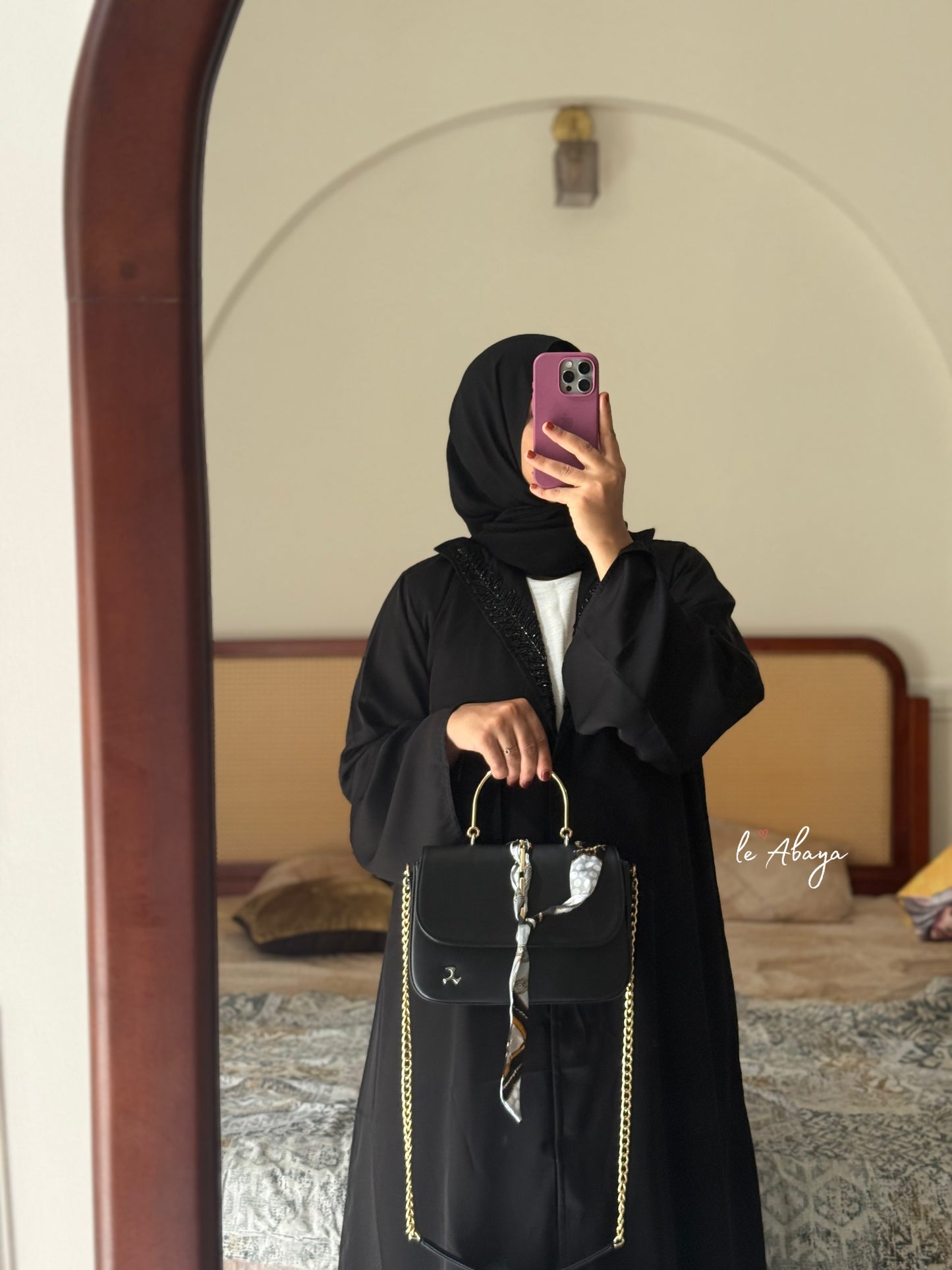 Emirati Abaya