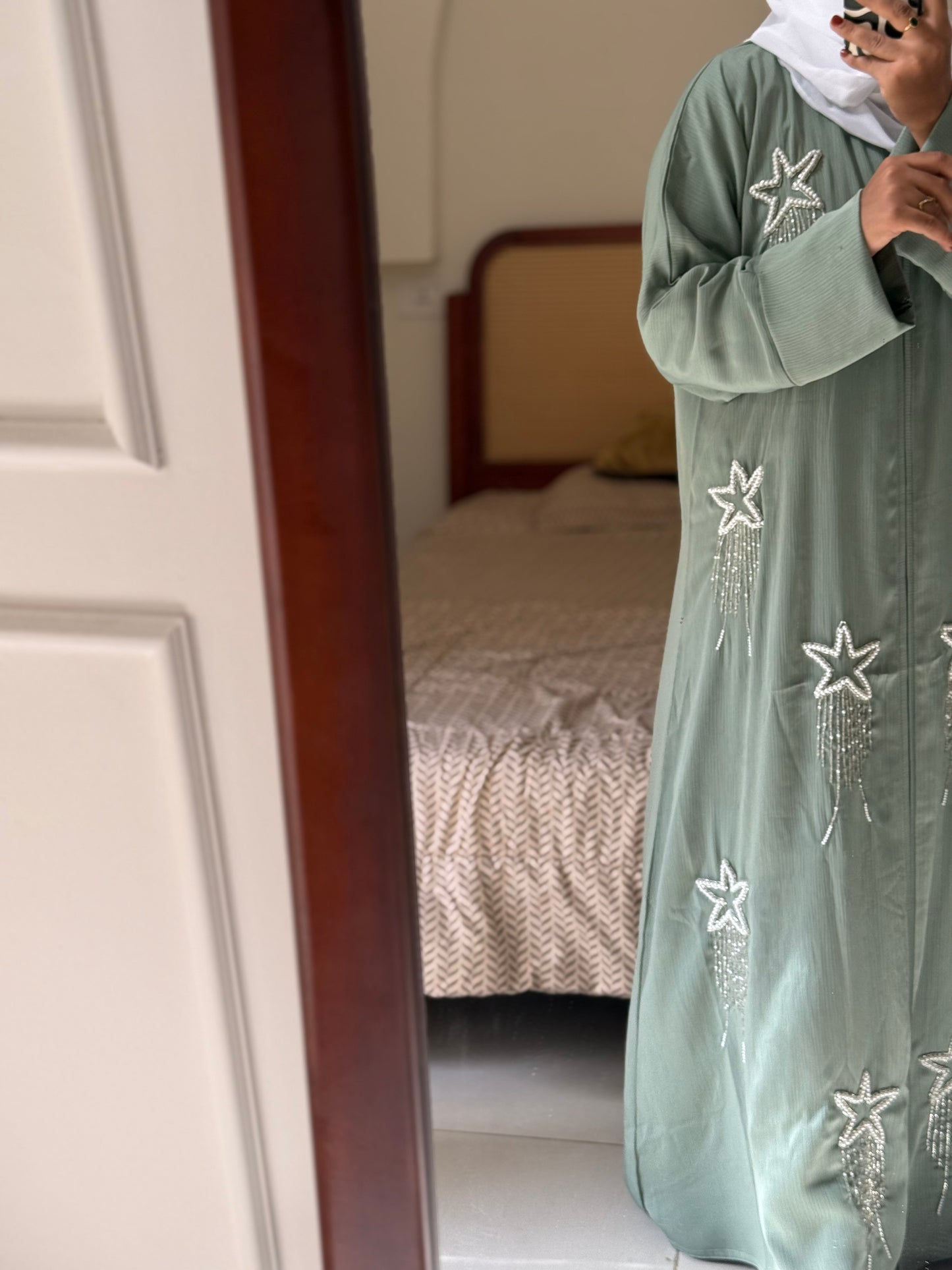 Starlet Abaya