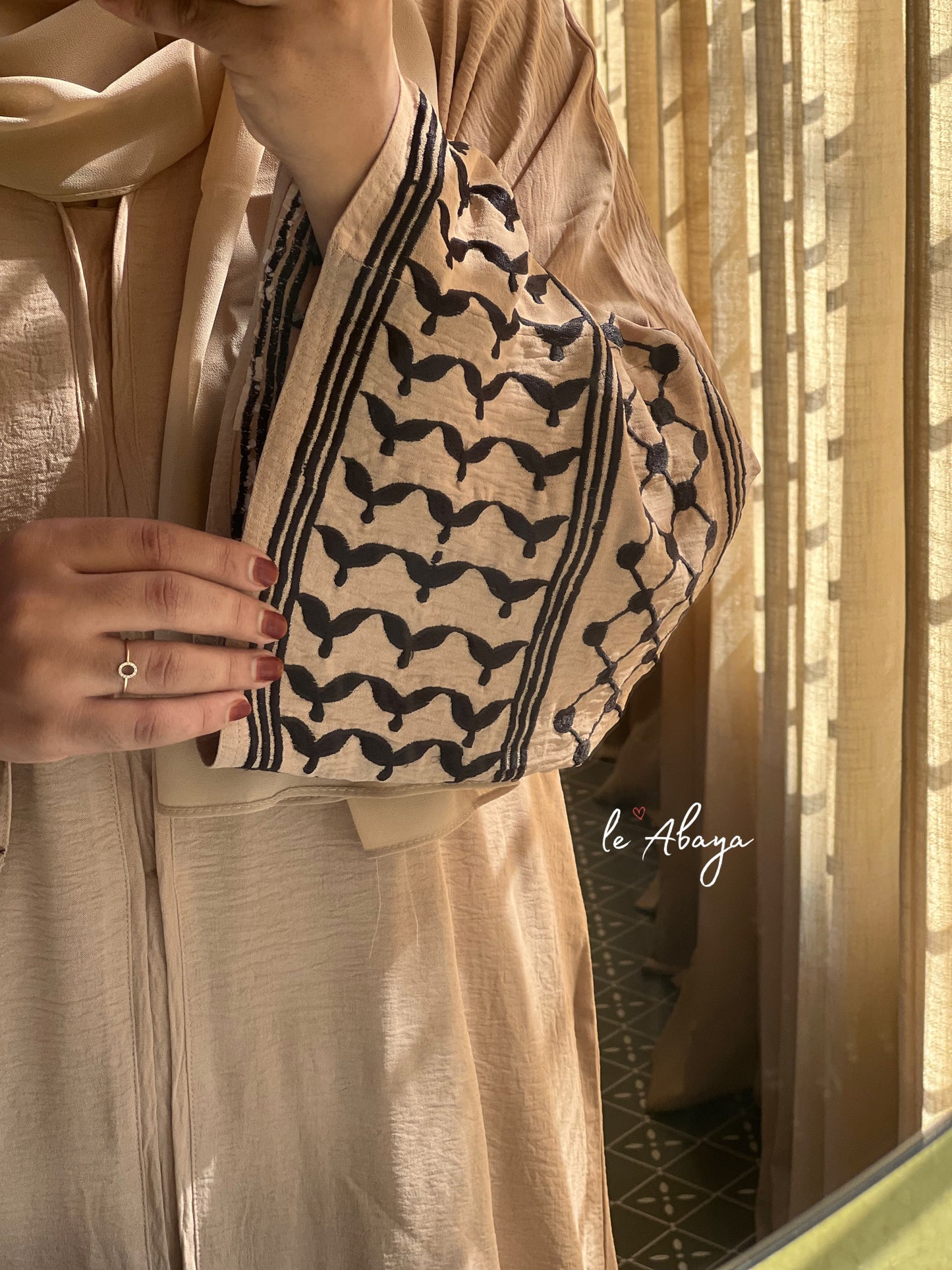 Keffiyeh Abaya