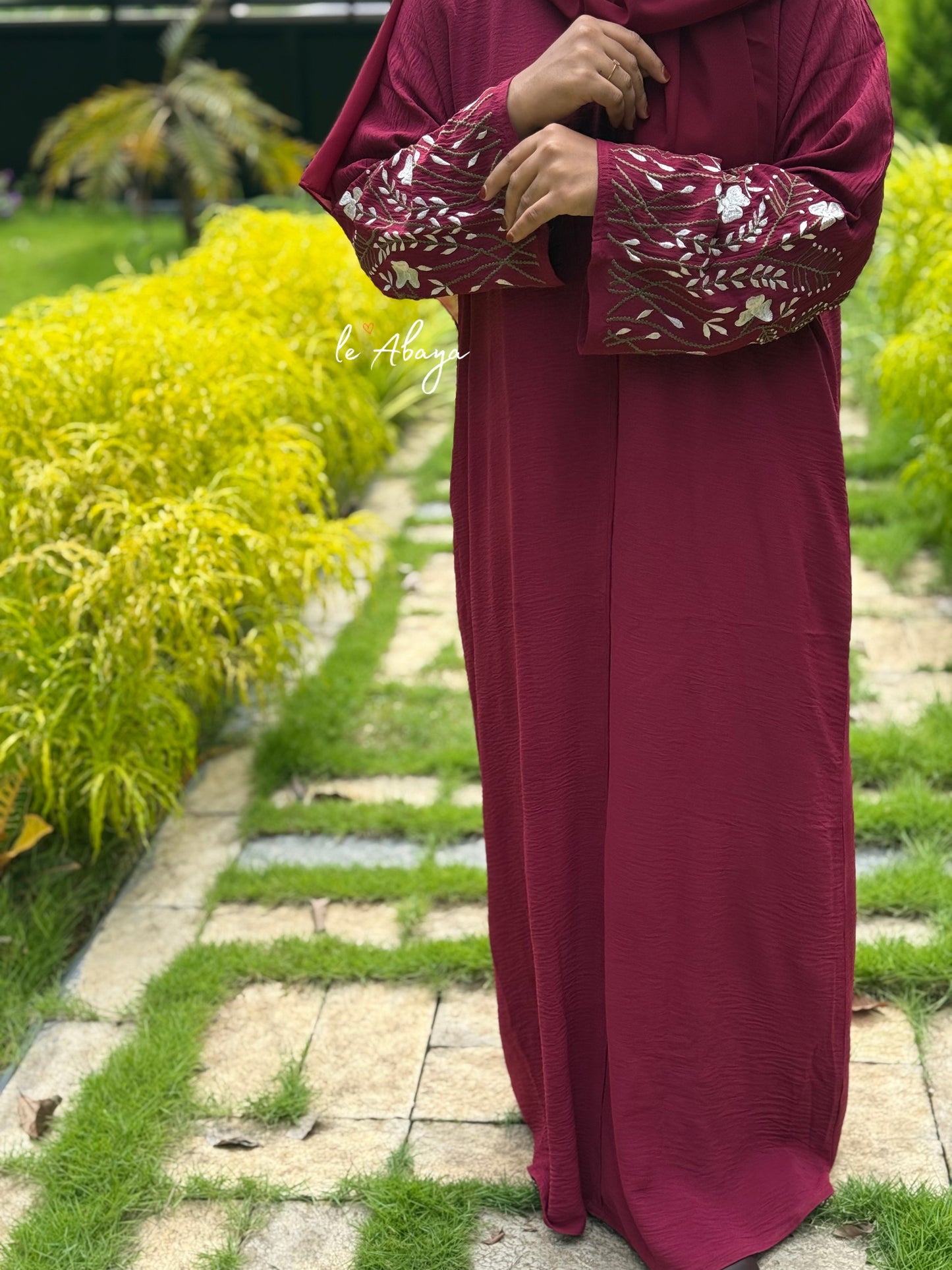 Raspberry Abaya