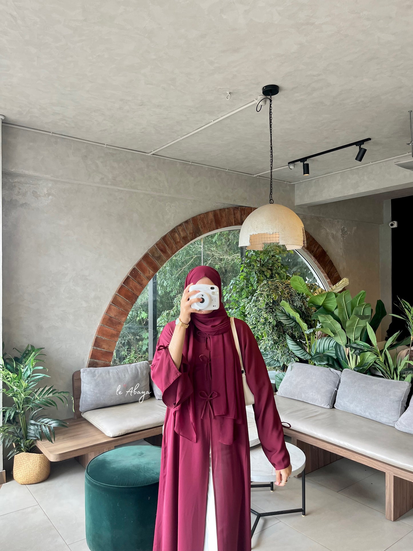 Burgundy Bow Abaya