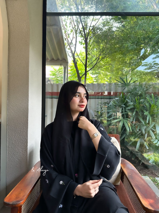Hiba floral Abaya