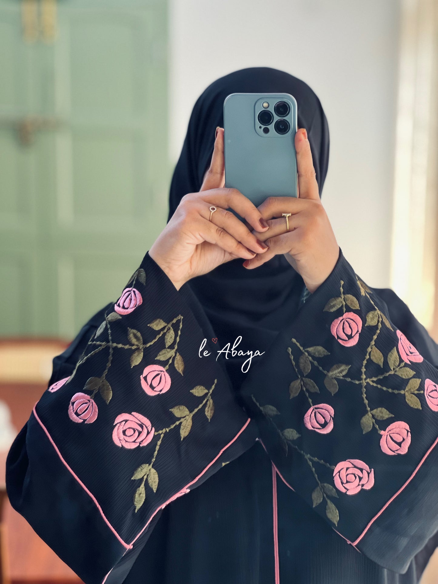 Warda Rose Abaya