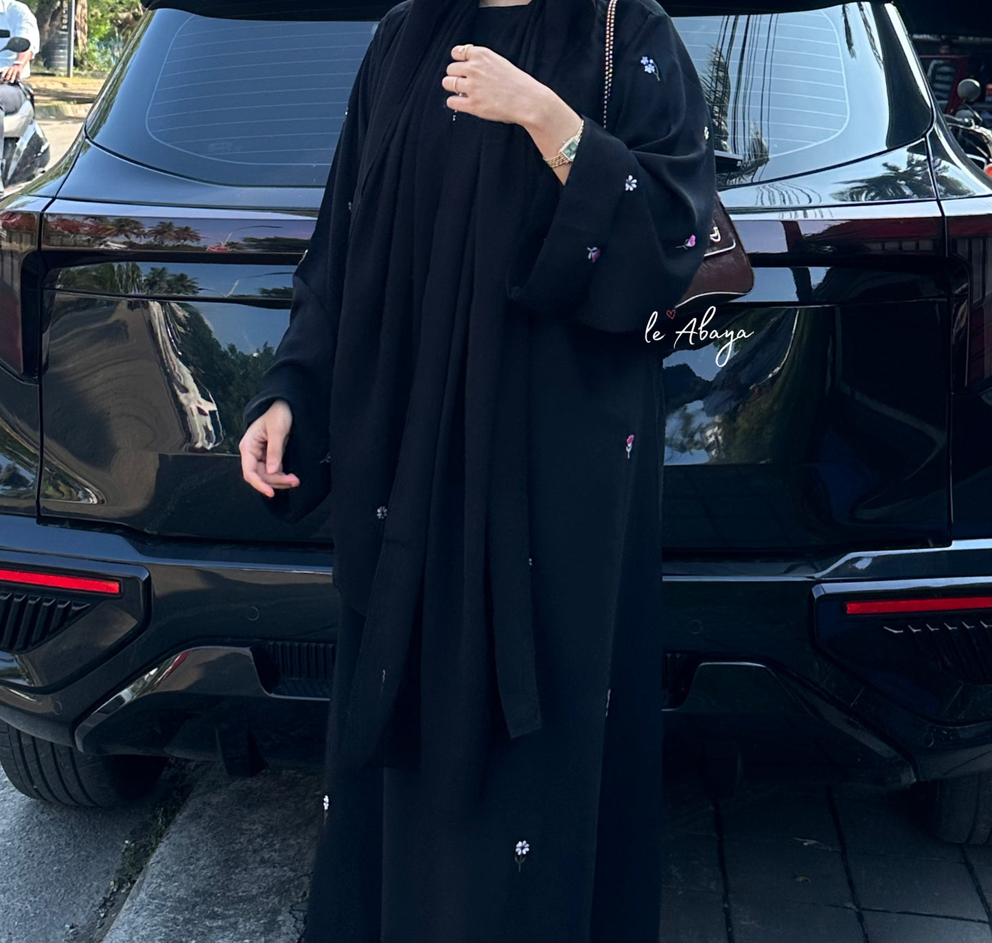 Hiba floral Abaya