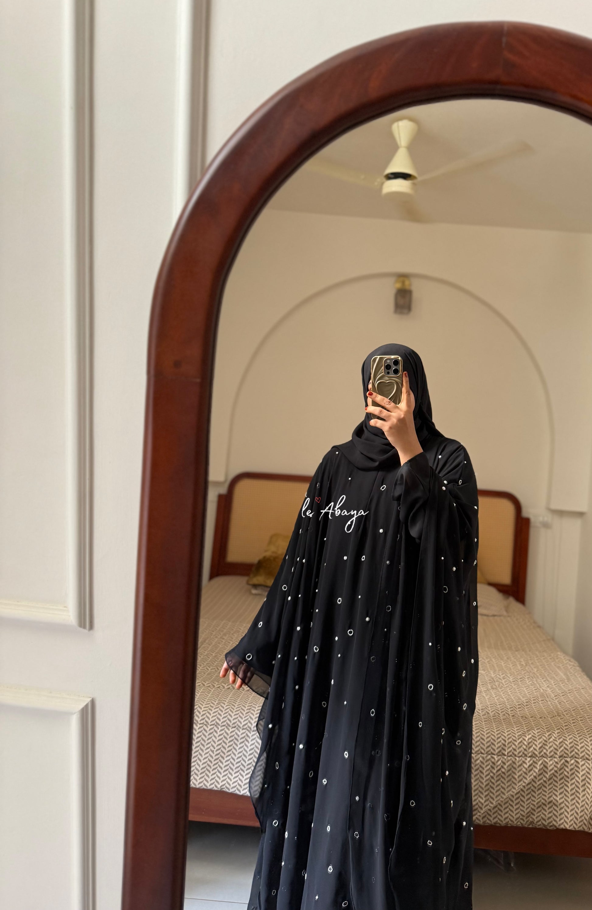 Arabic Gown Abaya XS Black Front Close