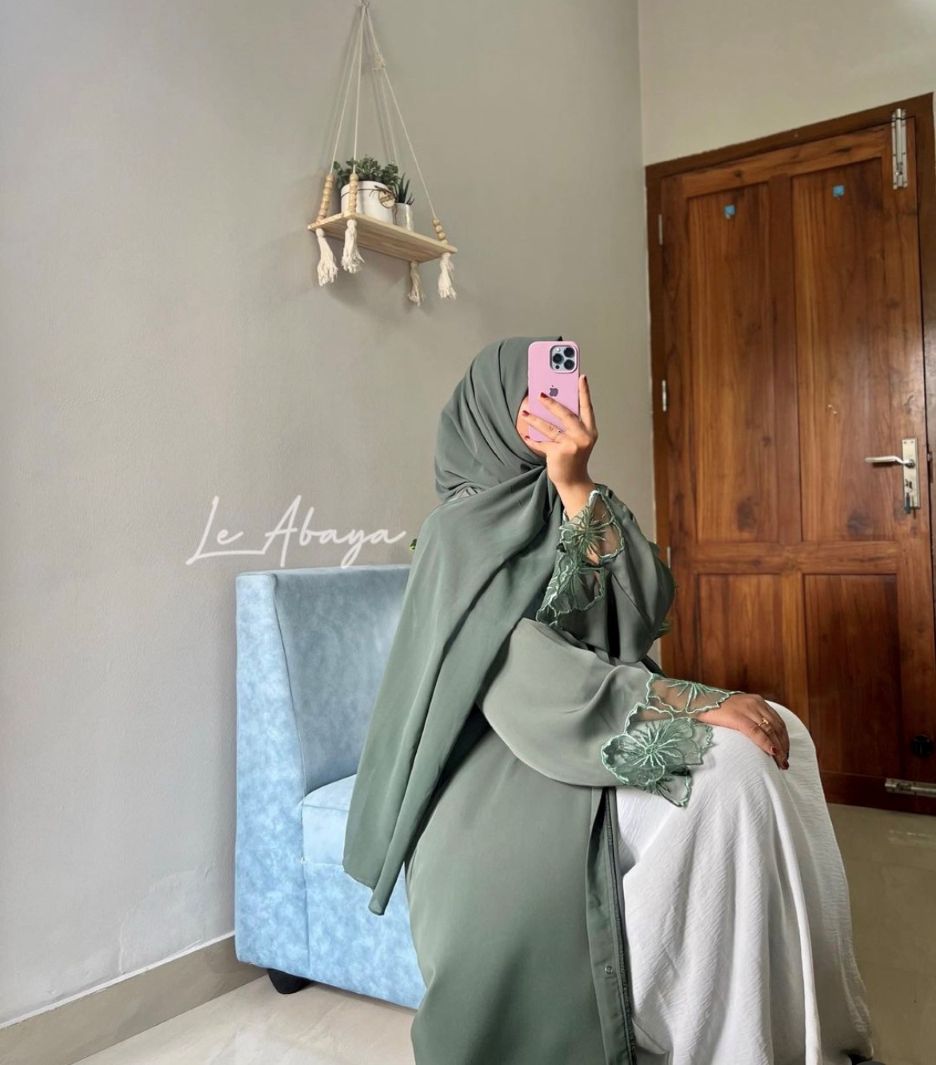 Embroidery Lace Abaya