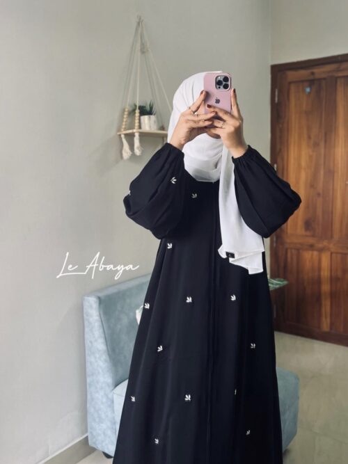 Farah Abaya