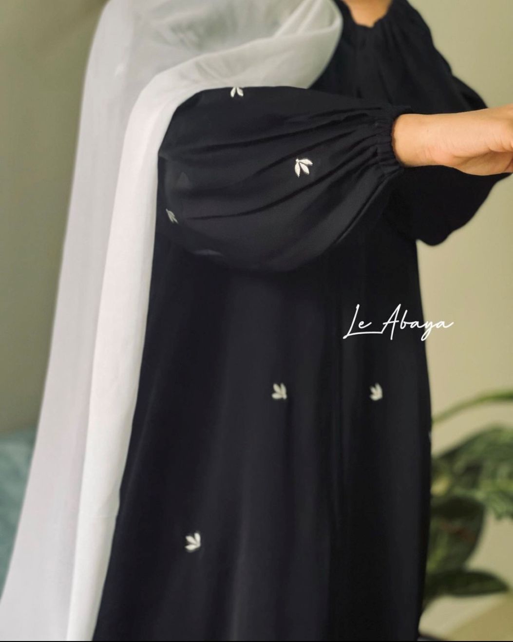 Farah Abaya
